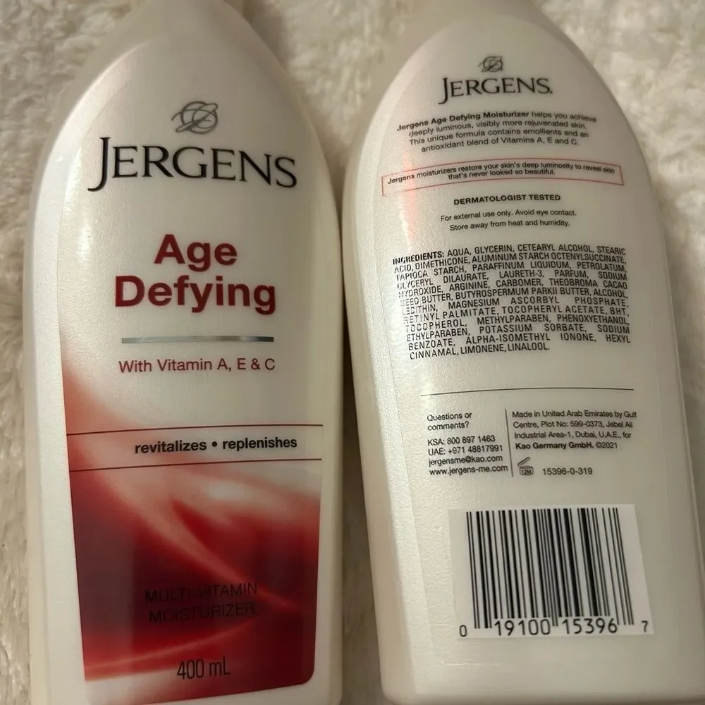 🛍️Jergens Age Defying Moisturizer with Vitamin A, E & C - Cream💥